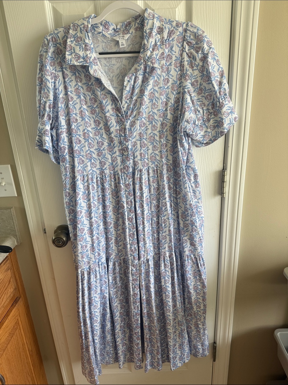 crown & ivy Blue and Pink Floral Button-Front Midi Dress